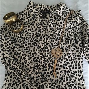 White House and Black Market dress shirt